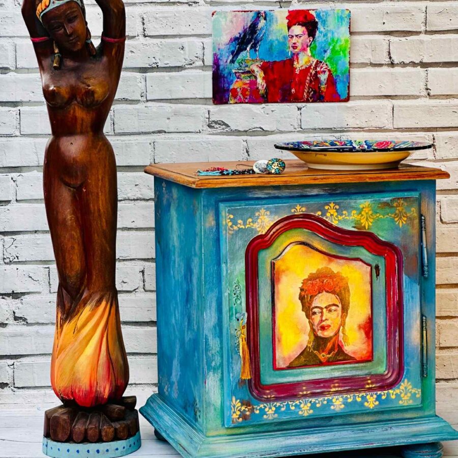 Frida Kahlo na meblach